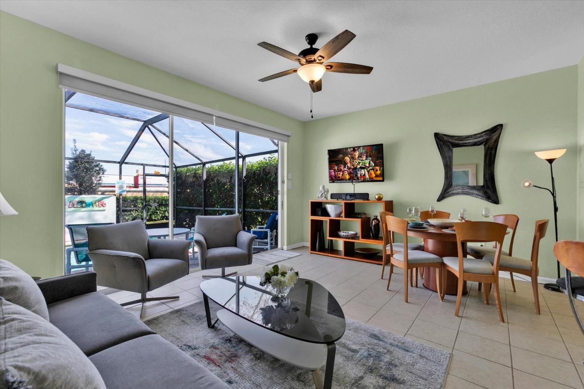 Windsor Hills 3 Bedroom Private Pool Townhome 0858 Holiday home *