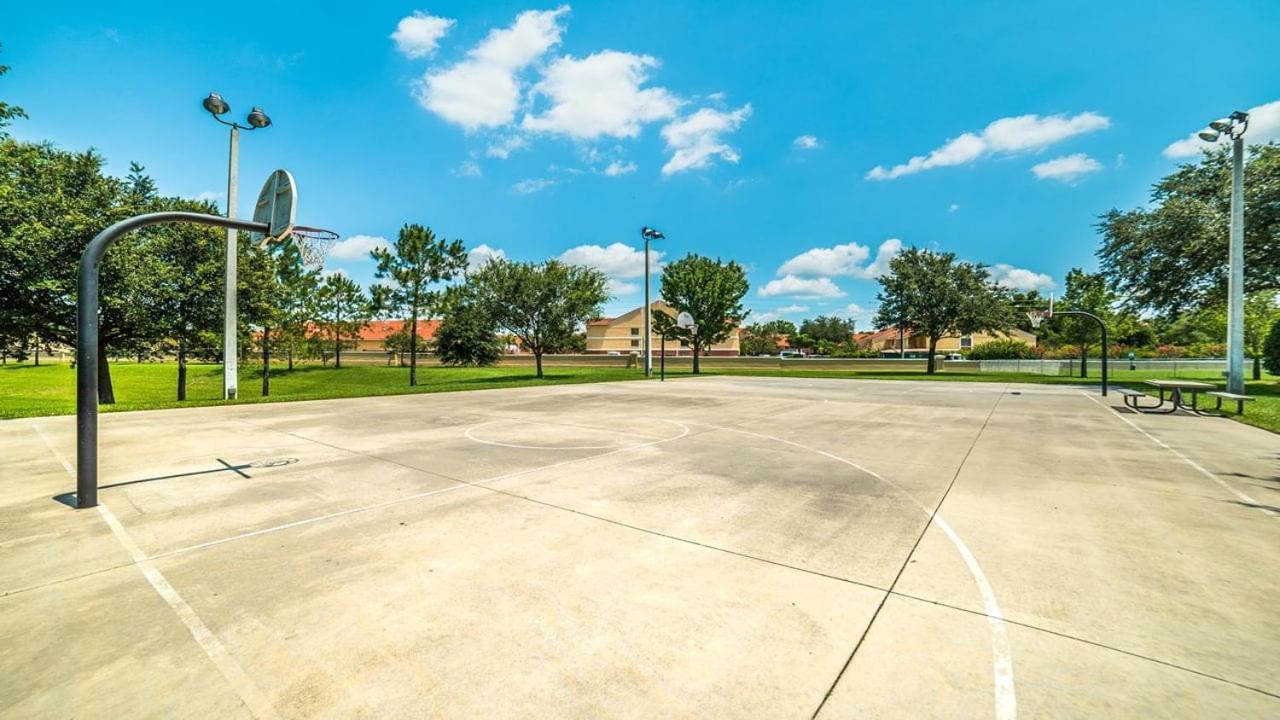Windsor Hills 3 Bedroom Private Pool Townhome 0858 Holiday home